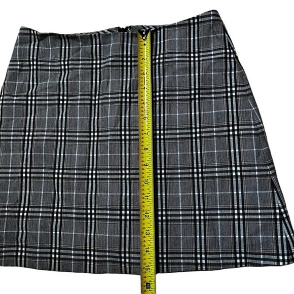 Aritzia Wilfred Classic Mini Skirt Size Small - Picture 6 of 6